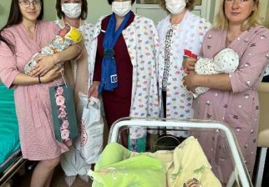 В День семьи общественники посетили родильное отделение Клецкой ЦРБ